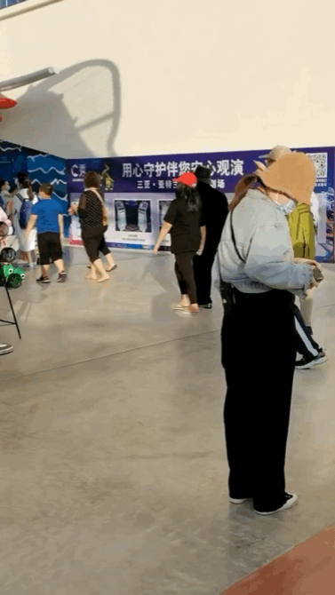 送紀念玫瑰老婆結婚花束怎么寫_結婚紀念日送老婆多少朵玫瑰花_結婚紀念日送玫瑰花